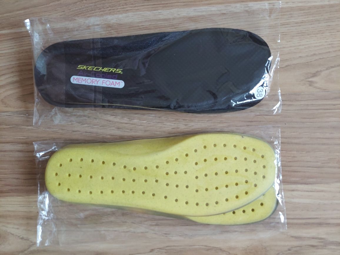 Устілки Skechers memory foam 38,39 розмір