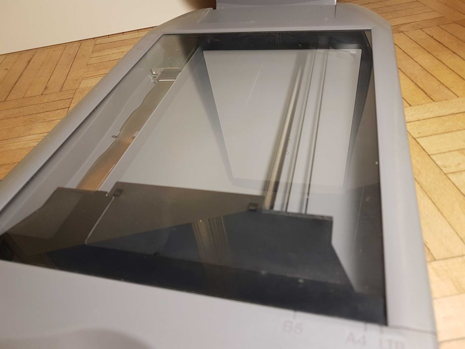 Monitor Samsung 19 cali 932B skaner Canon GRATIS wszystko sprawne