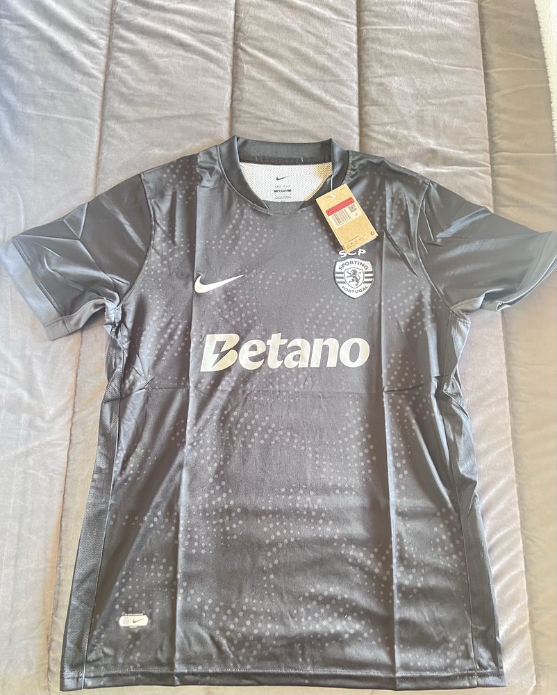 Camisola preta Sporting 25/26