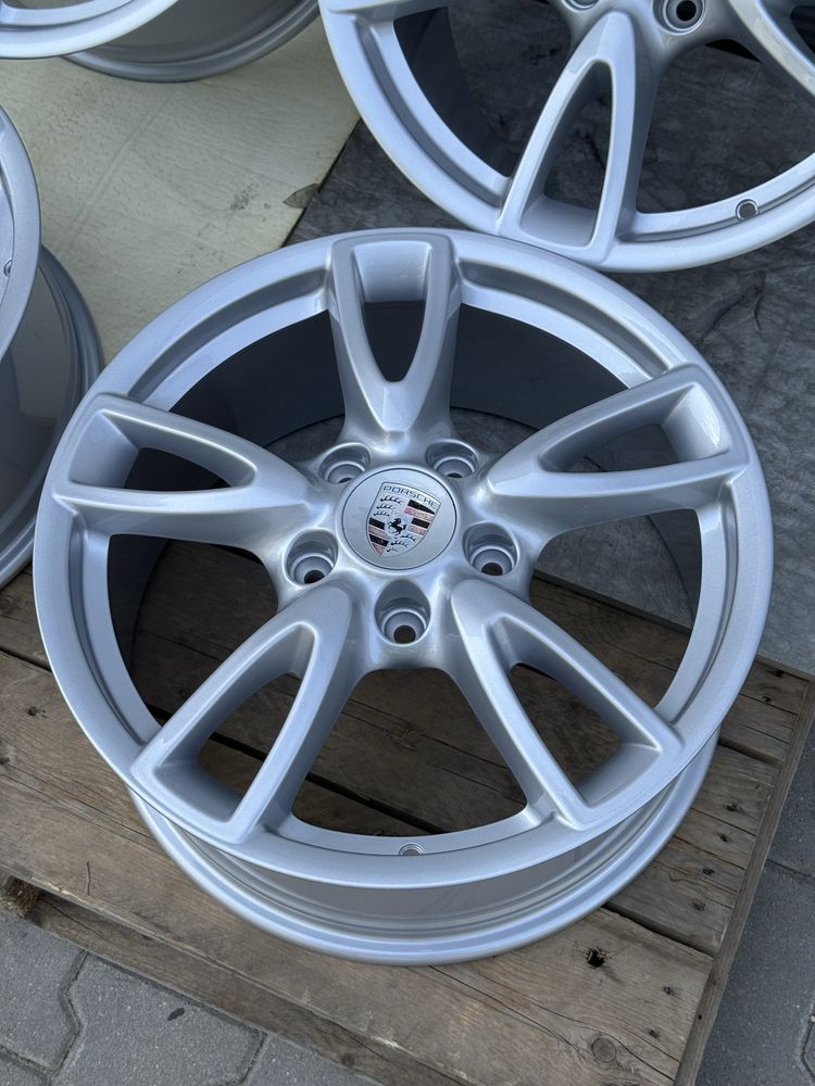 Felgi aluminiowe porsche carrera 997 18” oryginał jak nowe