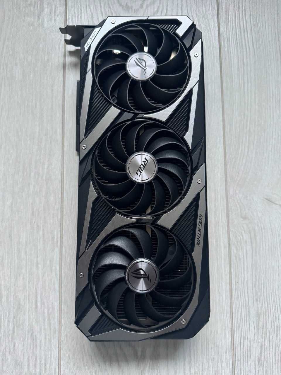 Відеокарта Asus RTX 3070 ROG Strix, RTX 3070 Turbo V2