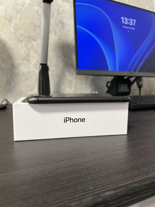 iPhone 11 64Gb • Идеал • Полный комплект • Айфон