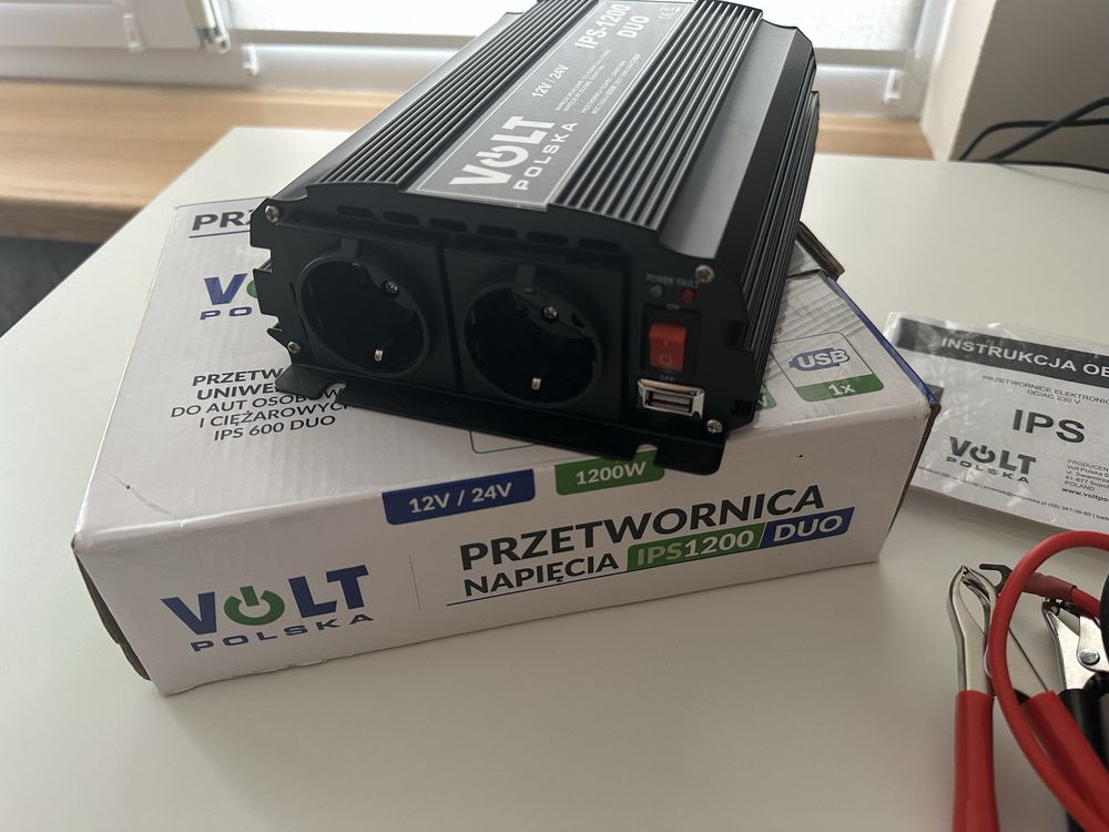 Перетворювач інвертор Volt Polska IPS 1200 Duo 12/24V