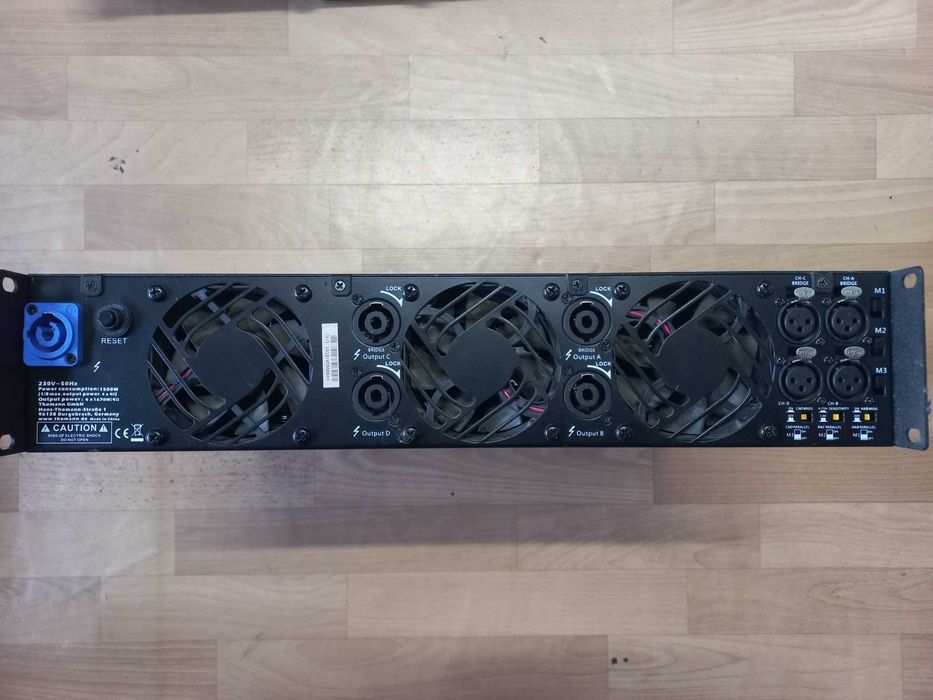 Pro power amplifier TSA 4-1300 uszkodzony z walizka