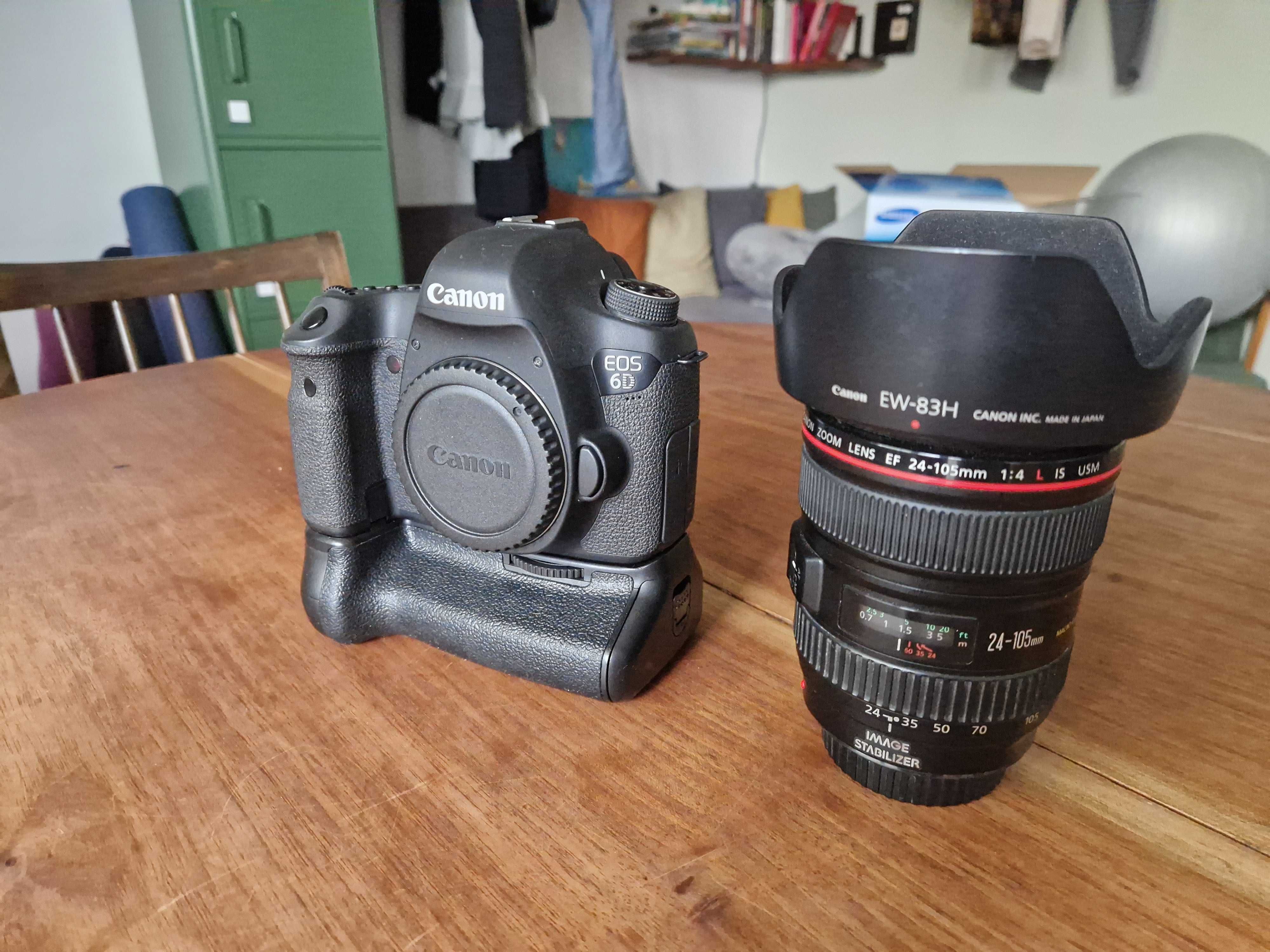Canon 6D z obiektywem 24-105L, mikrofonem i battery gripem
