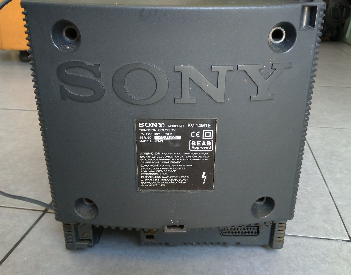 TV Sony 37cm Triniton