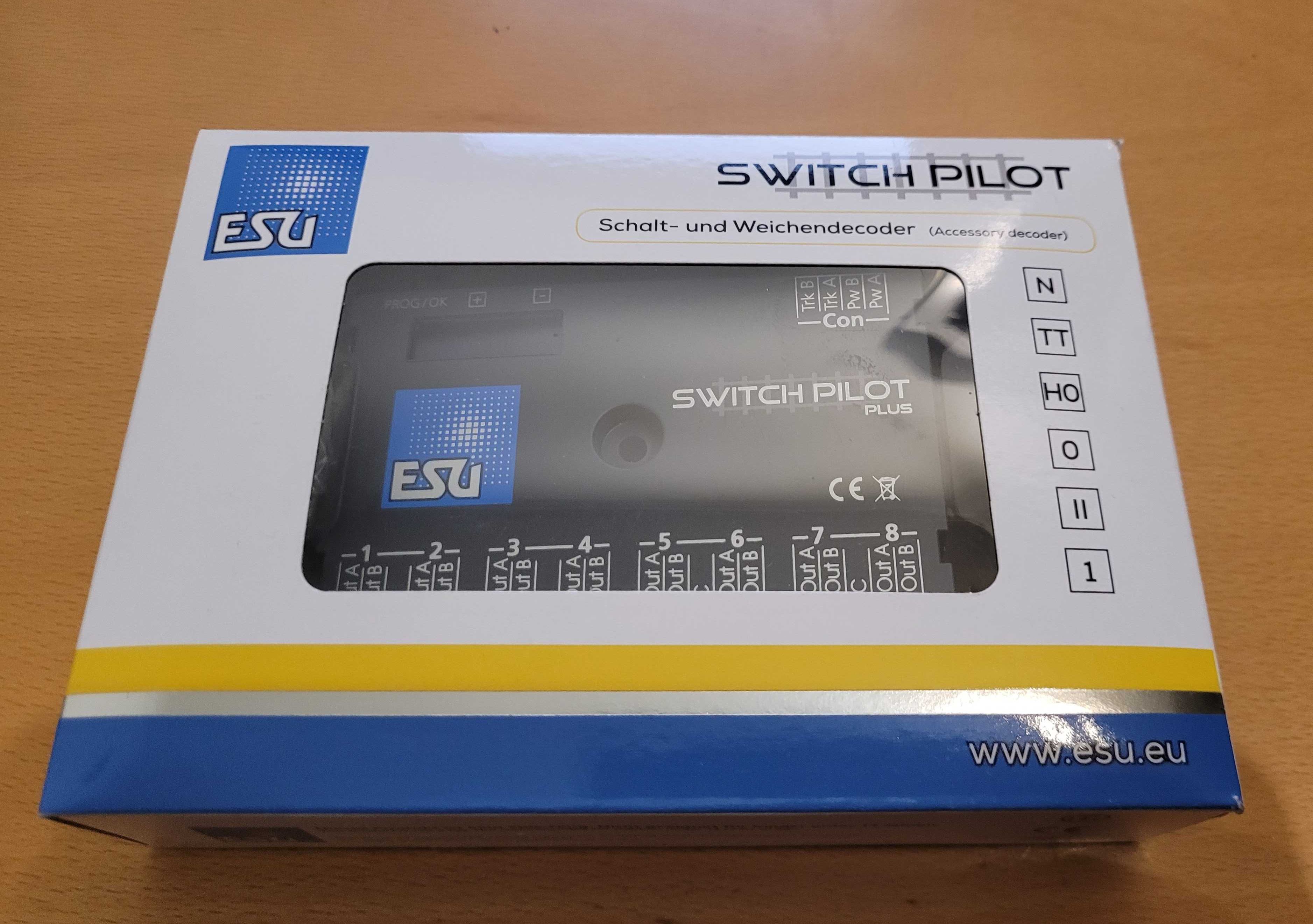 Comboios H0 N, Decoders Switch Pilot ESU, varios