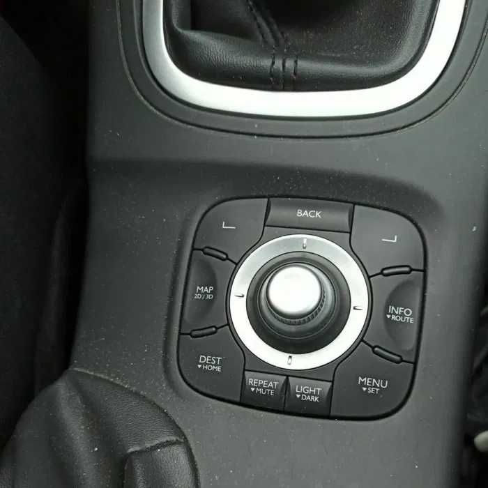 Renault Cartao de Mapas GPS Europa 2025 + Radar