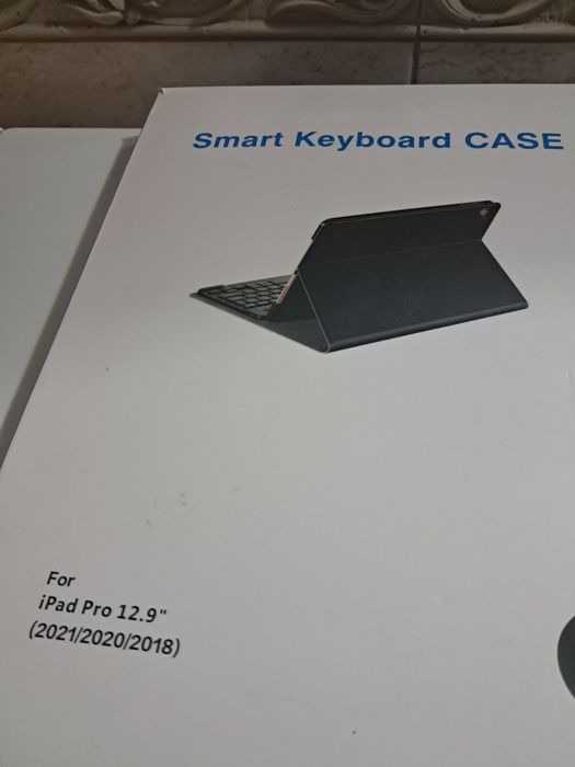 Чохол клавіатура для ipad