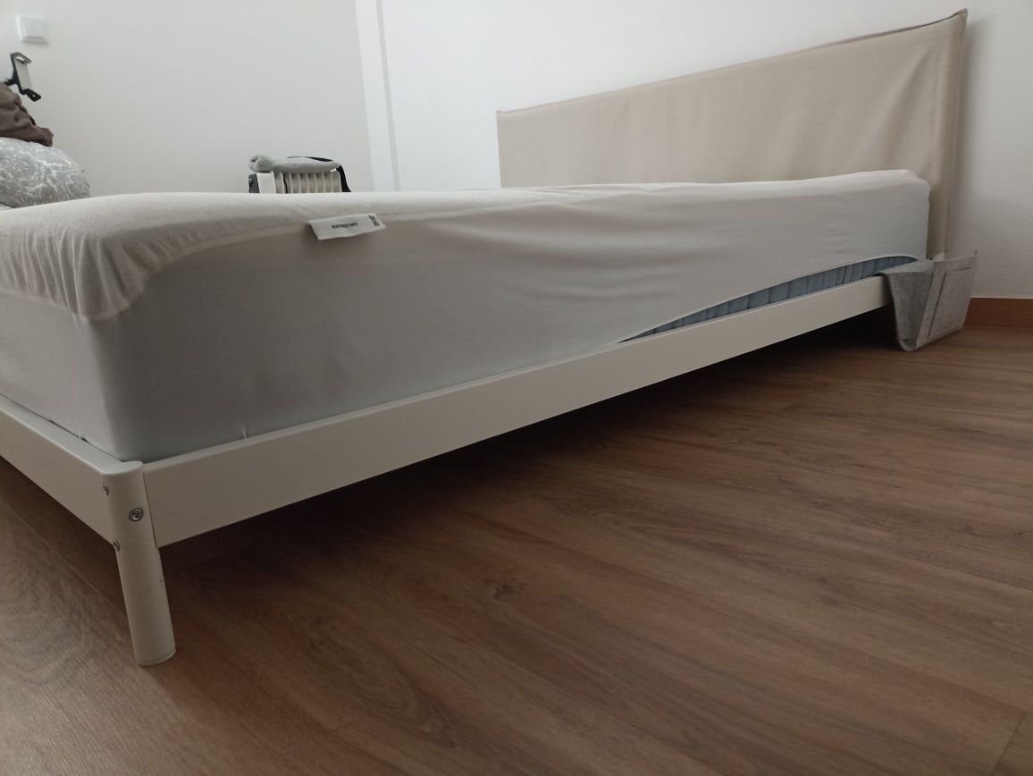 Cama IKEA KLEPPSTAD