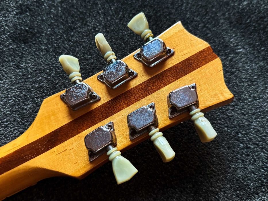 Greco N-60 Natural + CASE