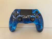 Pad bezprzewodowy do PS4 Ishako niebieski S-PS415 + analogi + kabel