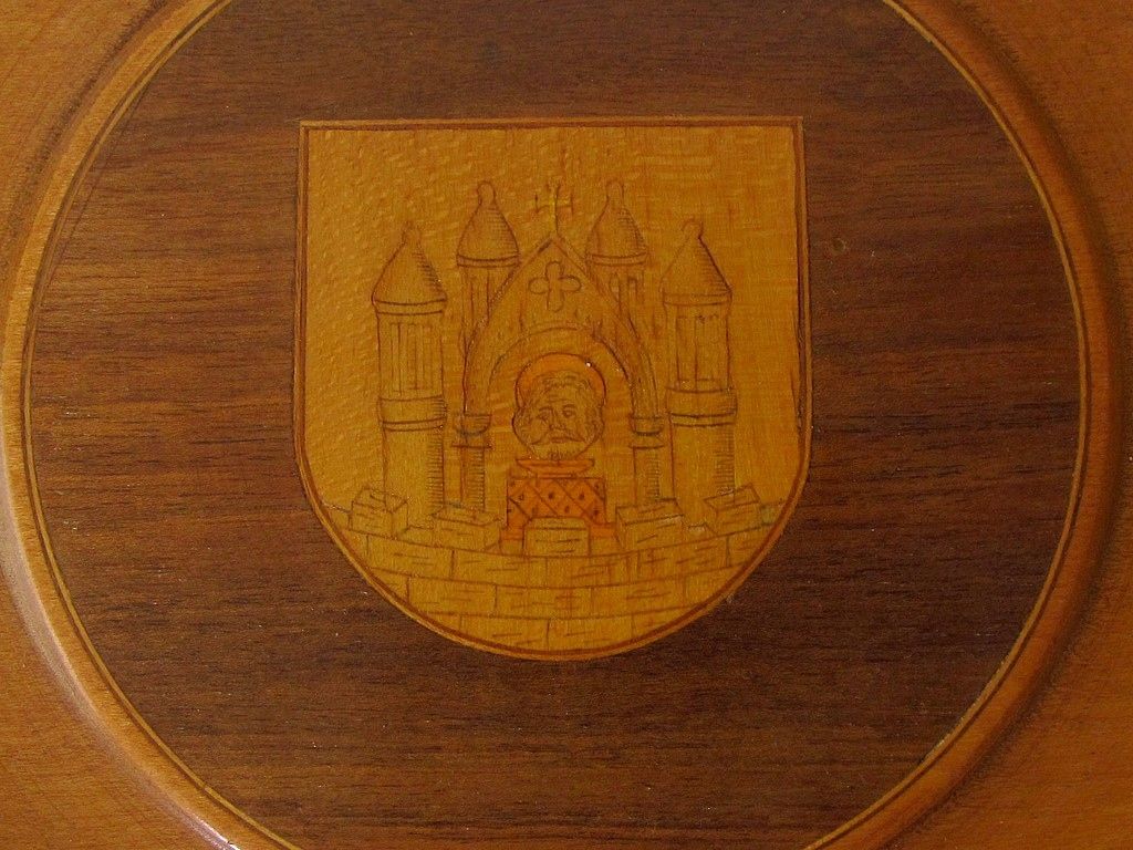 inkrustowany drewniany talerz św jan chrzciciel