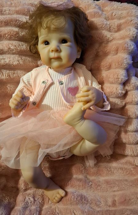 Boneca reborn 47cm. (Artigo novo)