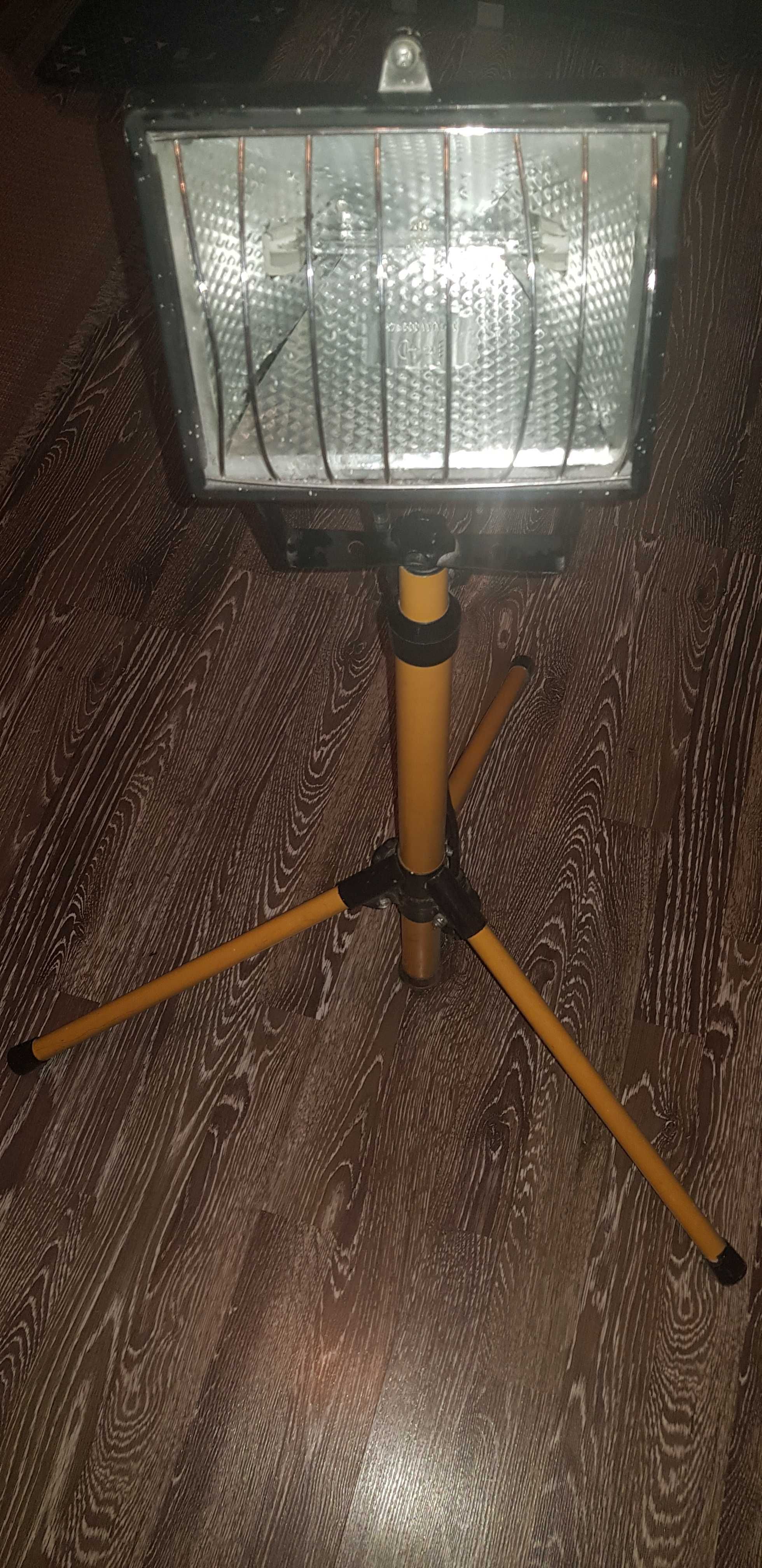 Lampa Halogenowa na Statywie 1X500W