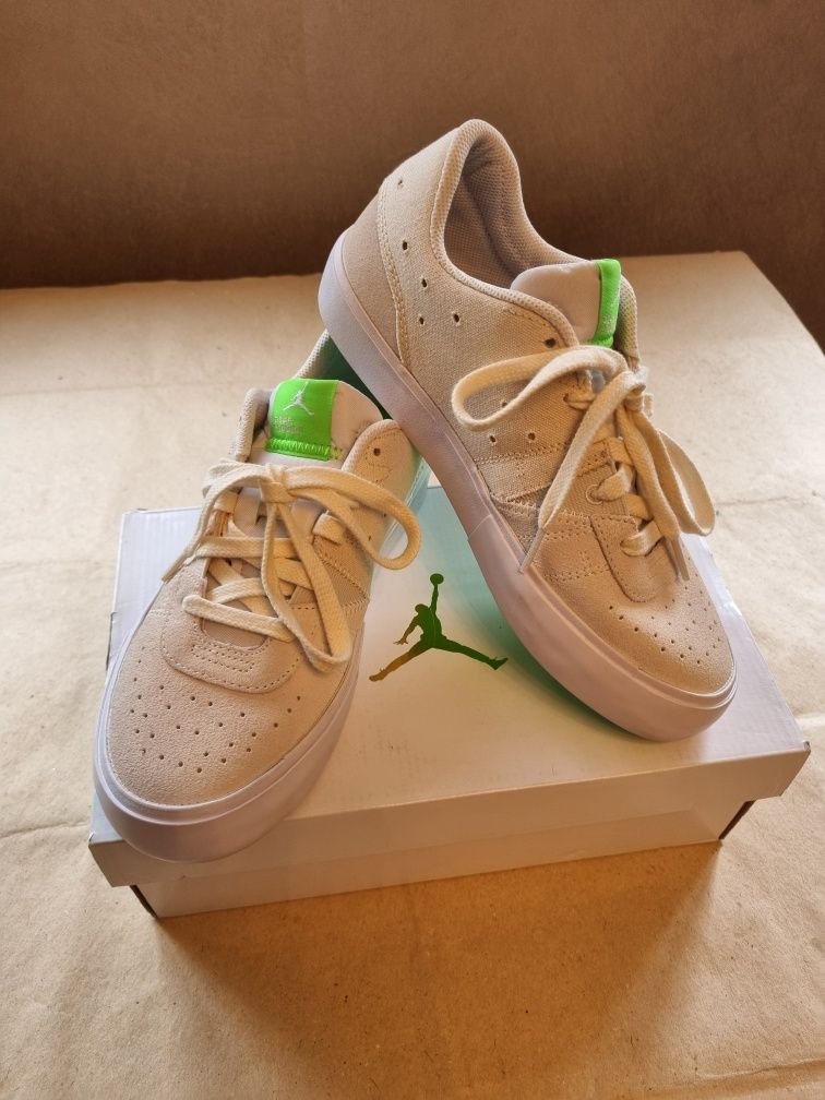 Кеды, кроссовки Найк Джордан Nike WMNS JORDAN SERIES.05