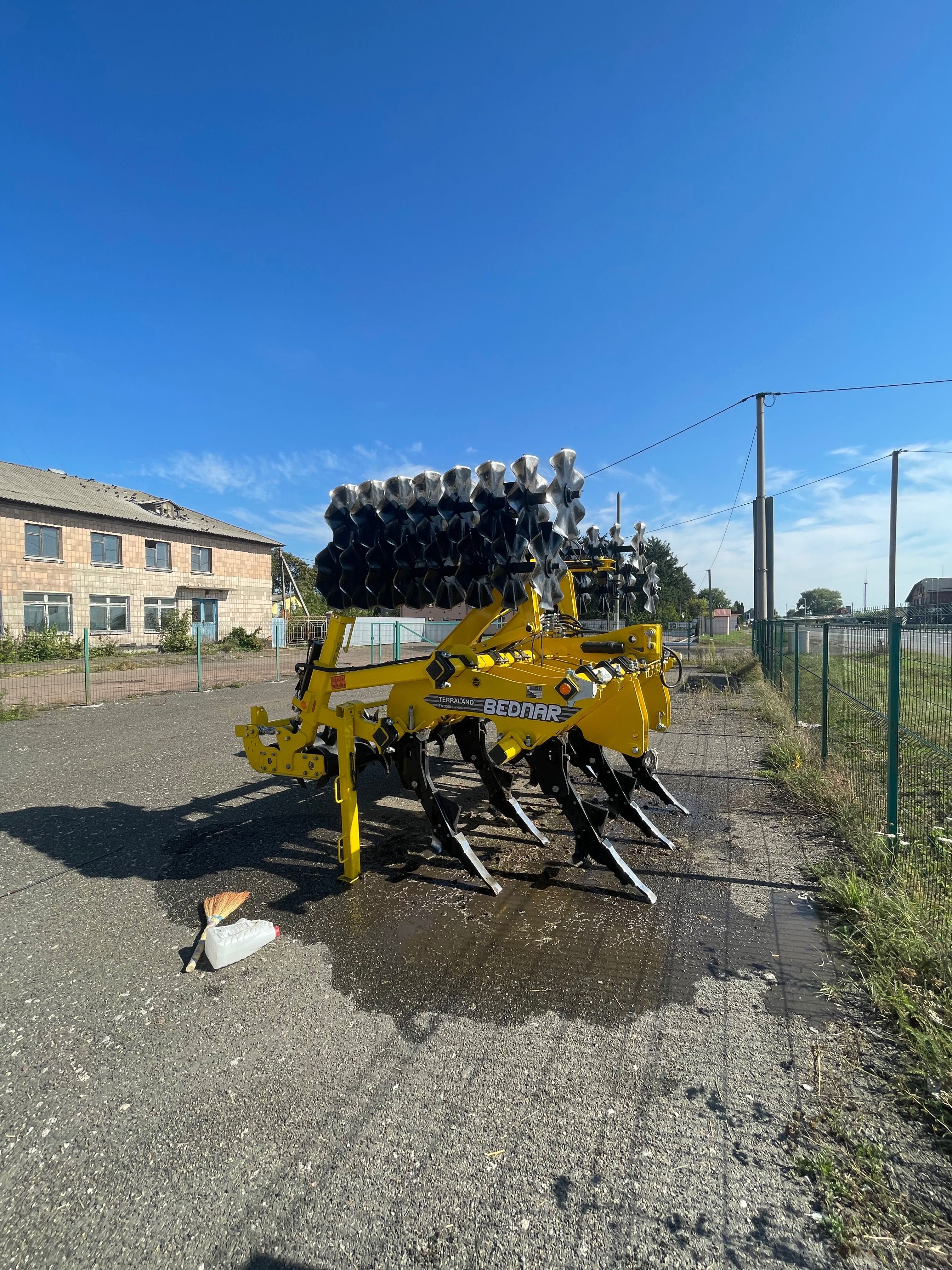 Глибокорозпушувач Terraland TN3000 D7R Profi