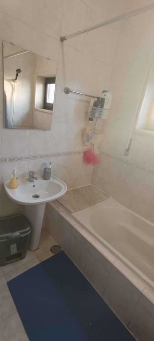 Quarto individual perto da praia com serviços incluídos em Gaia-Porto