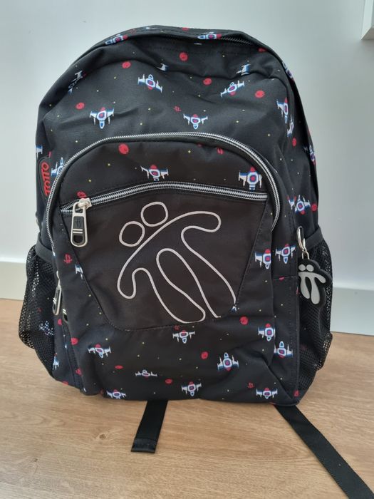 Mochila escolar NOVA - TOTTO Espaço