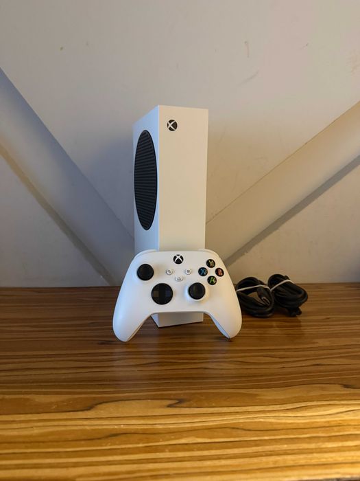[Xbox] Konsola Xbox Series S + Pad Kontroler