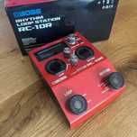 Boss RC-10R Looper, automat perkusyjny