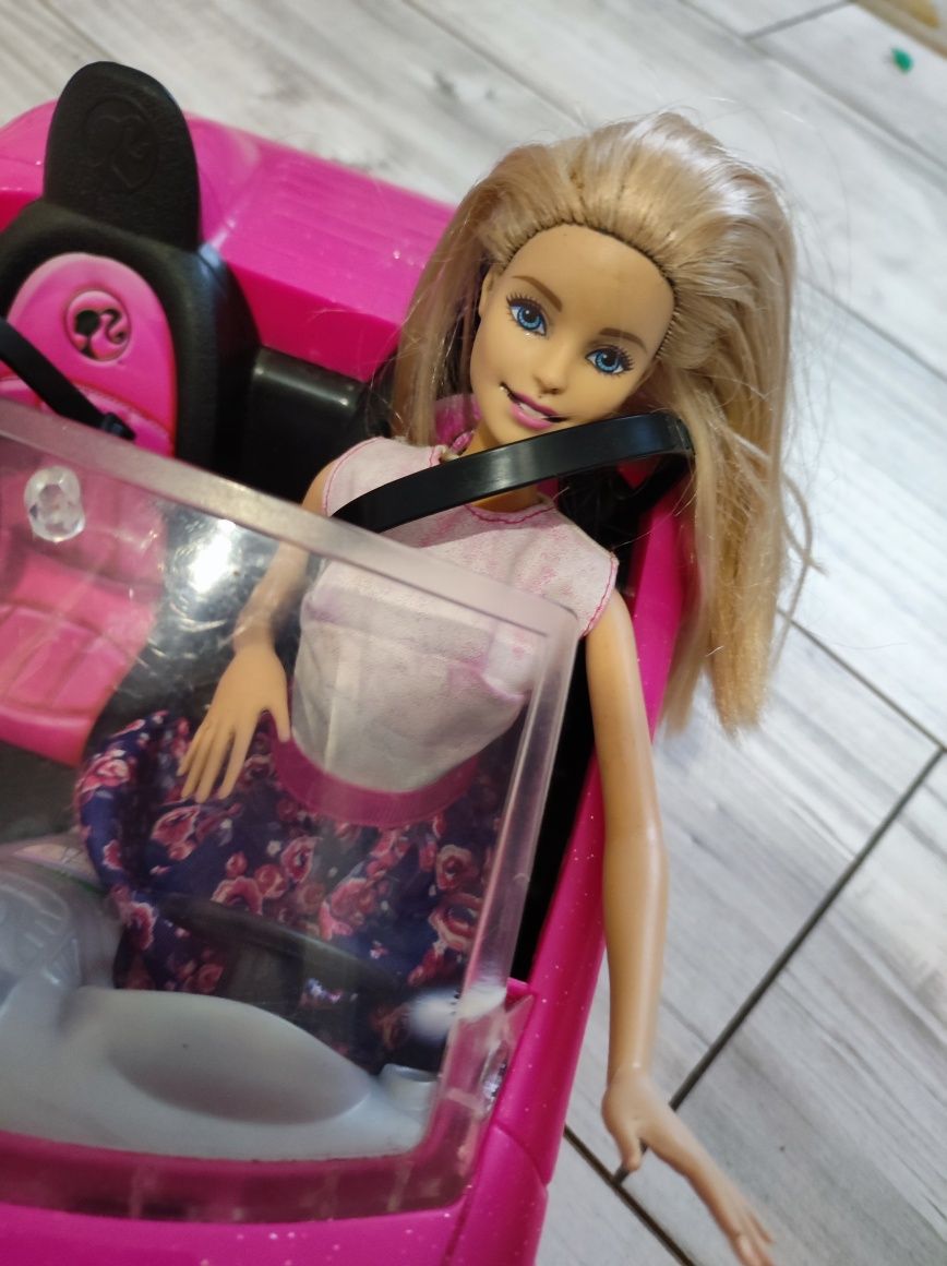 Samochód Barbie kabriolet lalka Barbie, różowe auto