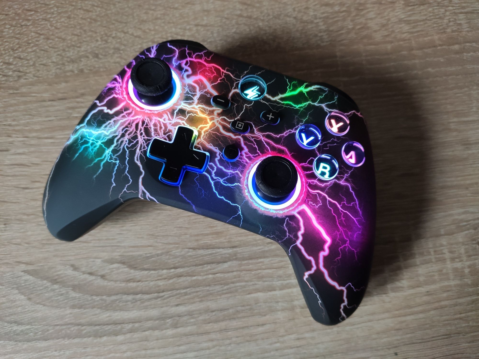 Геймпад Dinofire с RGB подсветкой