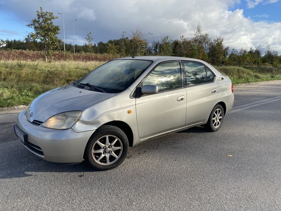 Toyota Prius 1.5 Benzyna + Hybryda