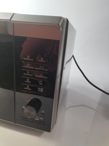 Kuchenka mikrofalowa Samsung MW6000M 900 W