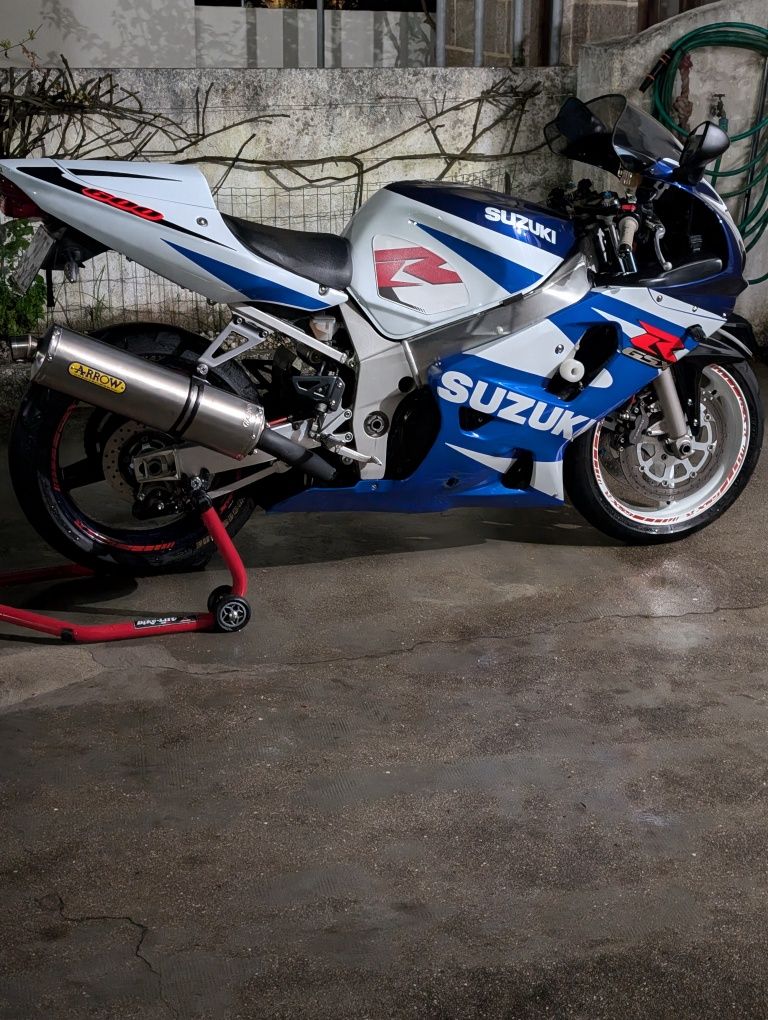 Suzuki GSXR 600 k1