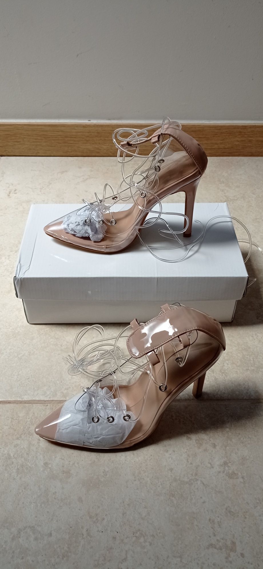 Sapatos Nude Shein NOVOS