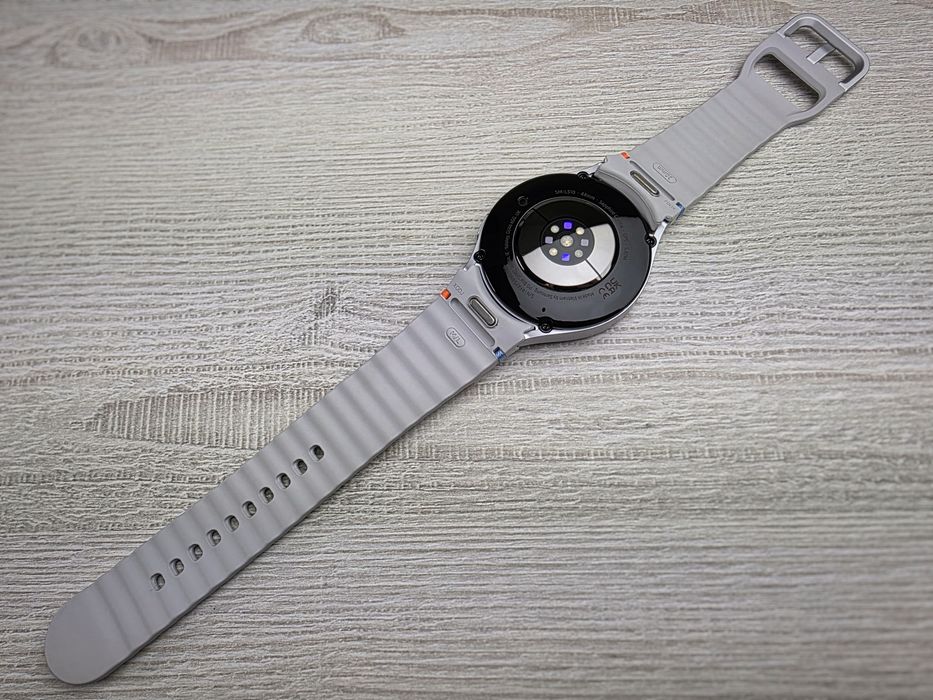 Смарт-годинник Samsung Galaxy Watch7 44mm Silver (SM-L310) • НОВИЙ!