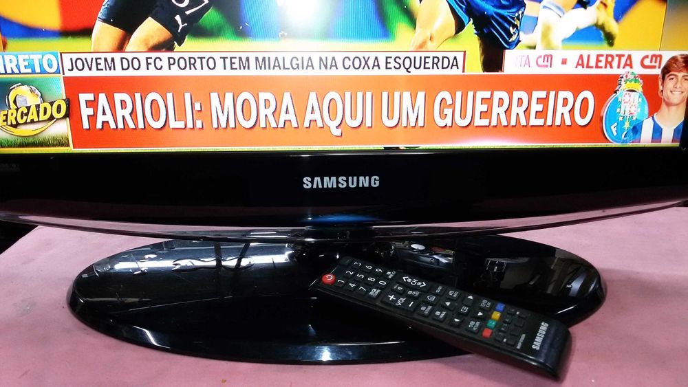 tv lcd samsung le23r81b
