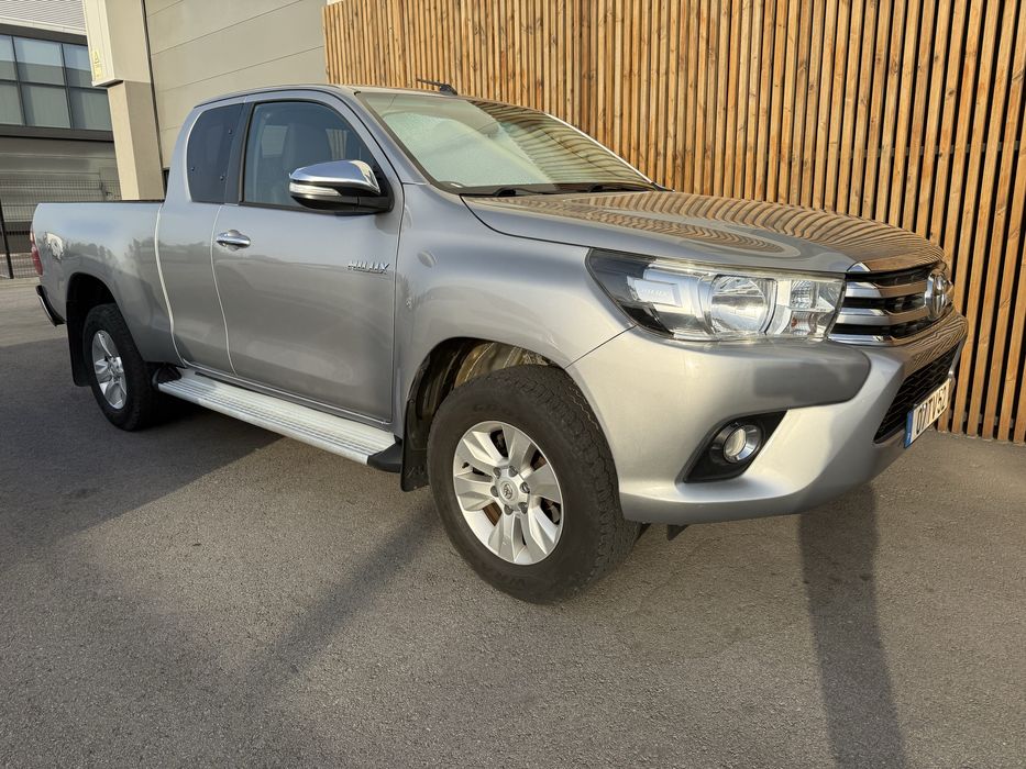 Hilux d4-d 2.4 4wd tracker