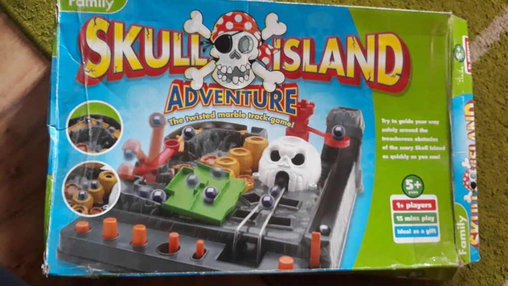 Gra zręcznościowa przygoda na wyspie czaszki