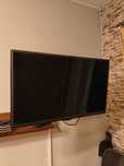 TV LG LED 32LB550B + SMARTtv blow +uchwyt ścienny +PILOTY + kabel HDMI