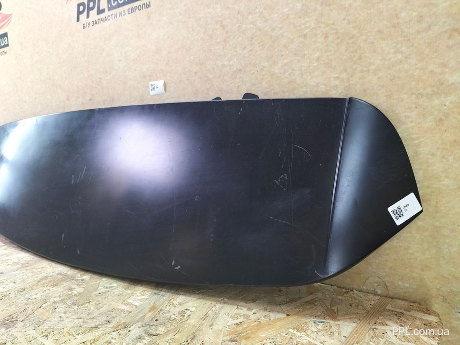 Audi Q3 8U 2011-2018 спойлер крышки багажника 8U0827933