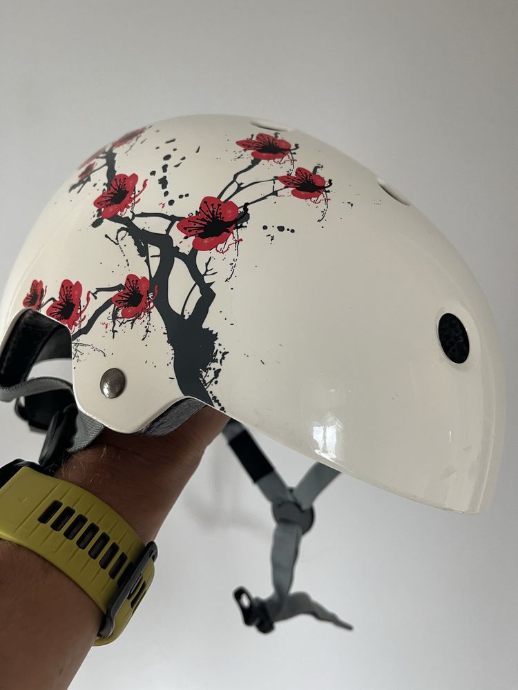 Kask rowerowy mlodzieżowy, dziewczęcy