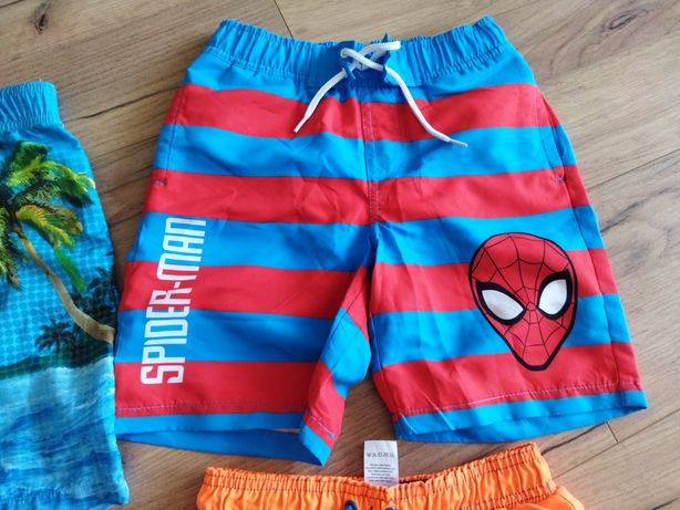 Nowe szorty kąpielowe Spiderman w rozmiarze 122 z gratisami
