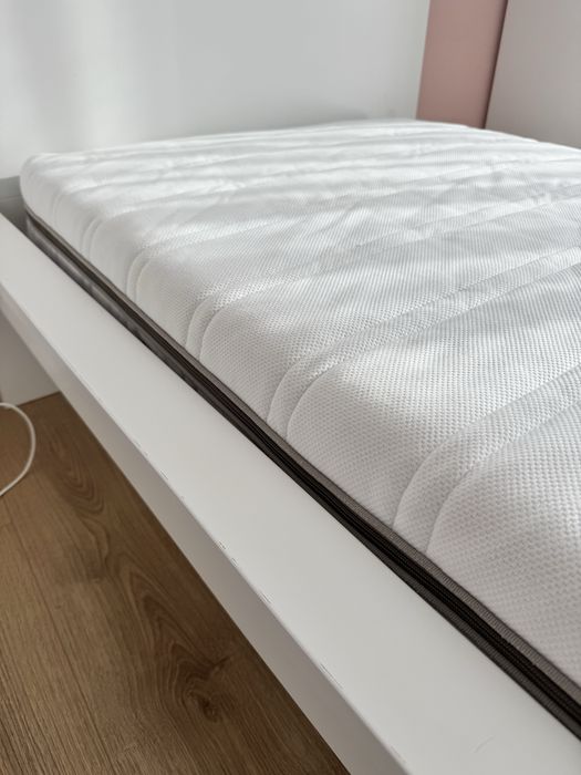 Cama 90x200 MALM com estrado + colchão IKEA