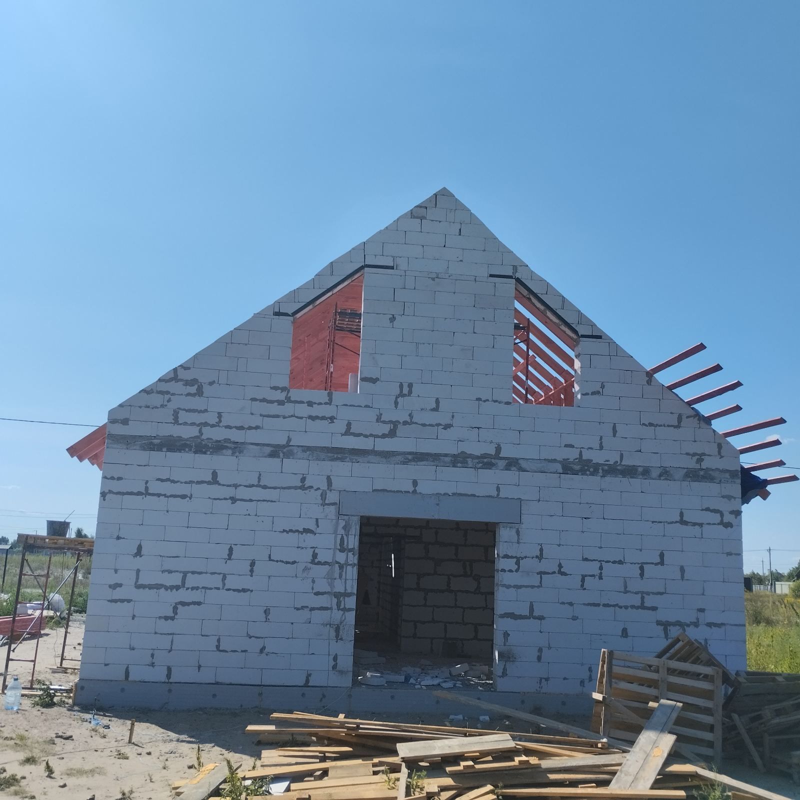Кладка газоблоку,цегли,шлакоблоку,перестінки,фронтони