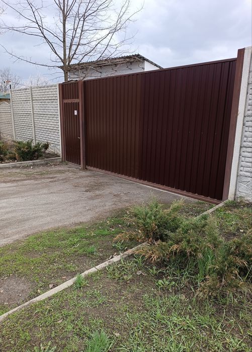 Парко-Место!Охрана Видионаблюдение-круглосуточно!Выезд Краснодарская