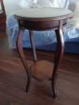 Mesa de apoio em Madeira