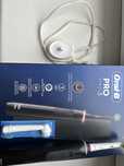 Szczoteczka Oral B Pro 3 Travel Edition+ plus 3 końcówki