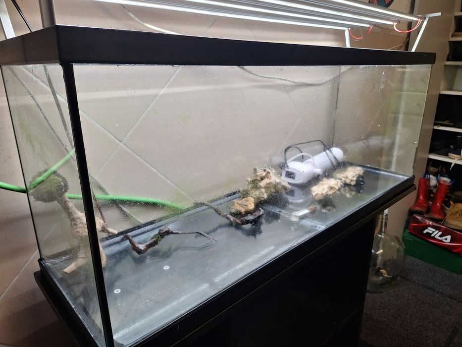 Aquario 100x40x30cm + Armário