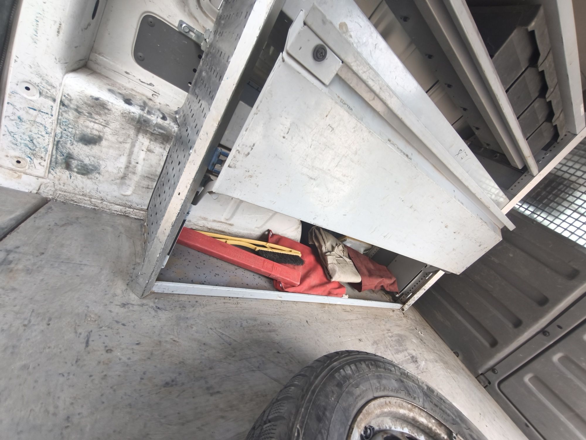 Zabudowa serwisowa Sortimo 124x108,5x38 VW Caddy Doblo Berlingo Combo