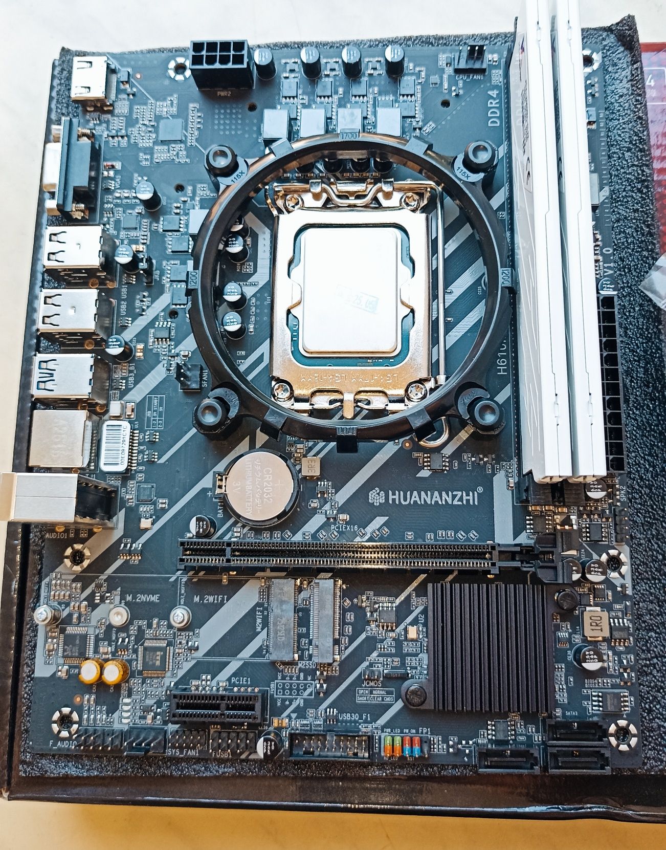 ТОП! Комплект Huananzhi lga 1700 i5 12400f 32gb DDR4 PCIE 4.0