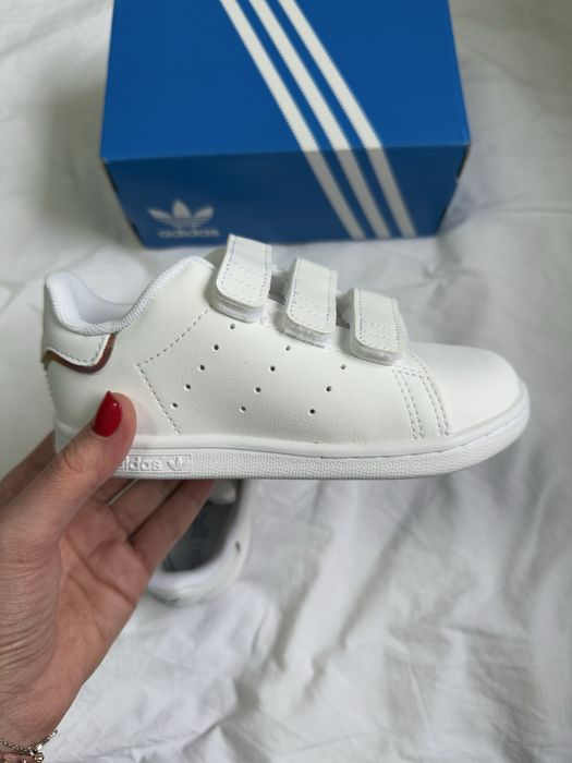 Кросівки adidas оригінал