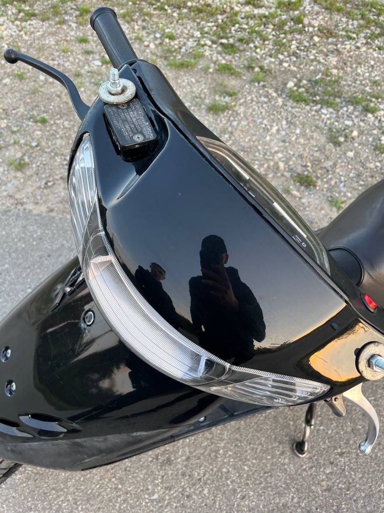 Honda dio 35zx.         .