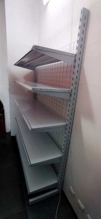 Conjunto prateleiras